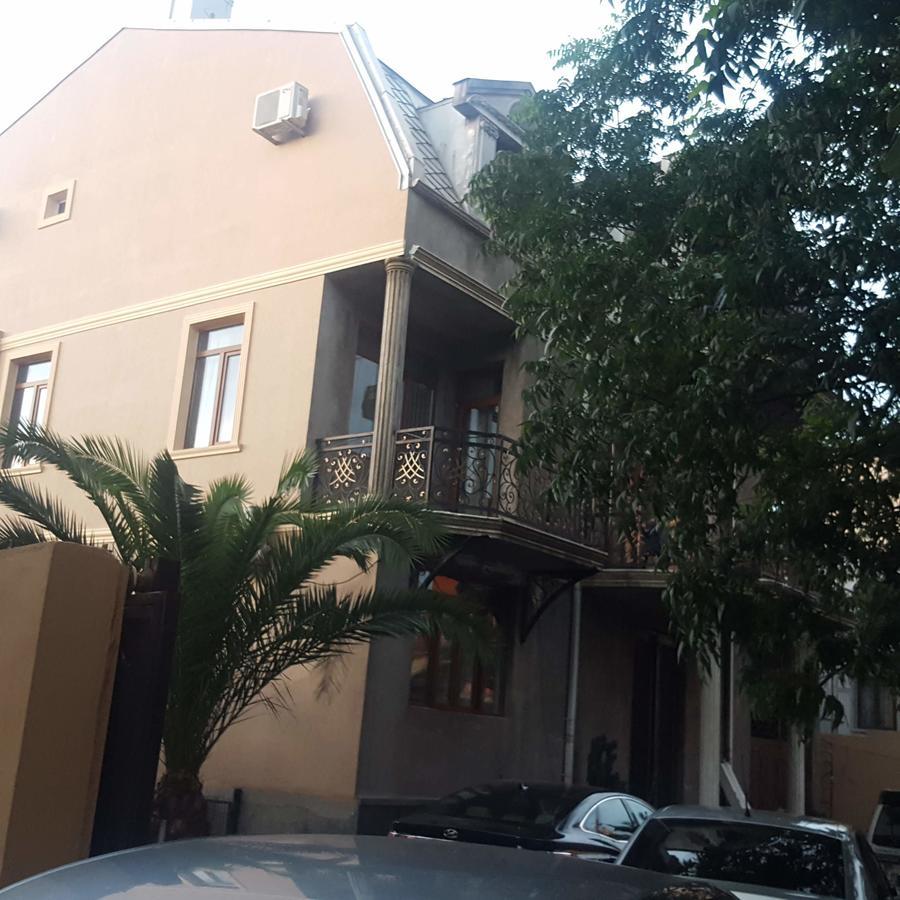 NaNa's Guesthouse Batumi Eksteriør billede