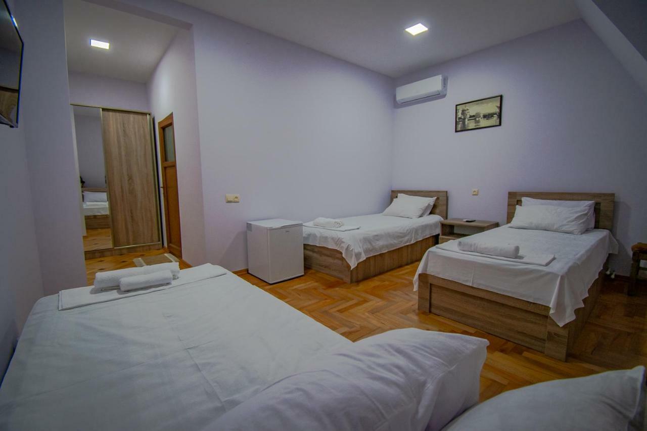 NaNa's Guesthouse Batumi Eksteriør billede